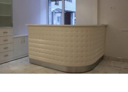 Изготовление мебели с каретной стяжкой для салона красоты в компании «Мебель Салона»